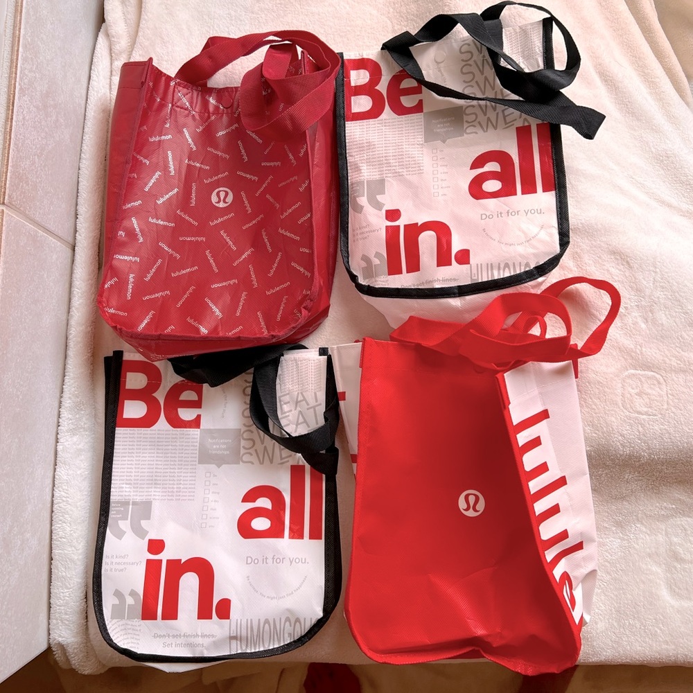 Lululemon 4 small Bags